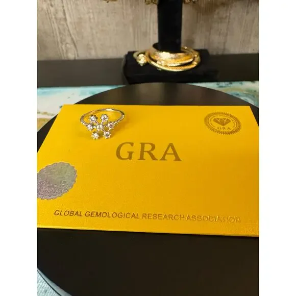 NEW Sz 6 3/4 - .45CT Moissanite Snowflake Silver Ring w/ GRA - Picture 4 of 7